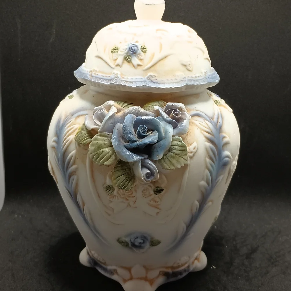 vintage porcelain jar urn white blue flower